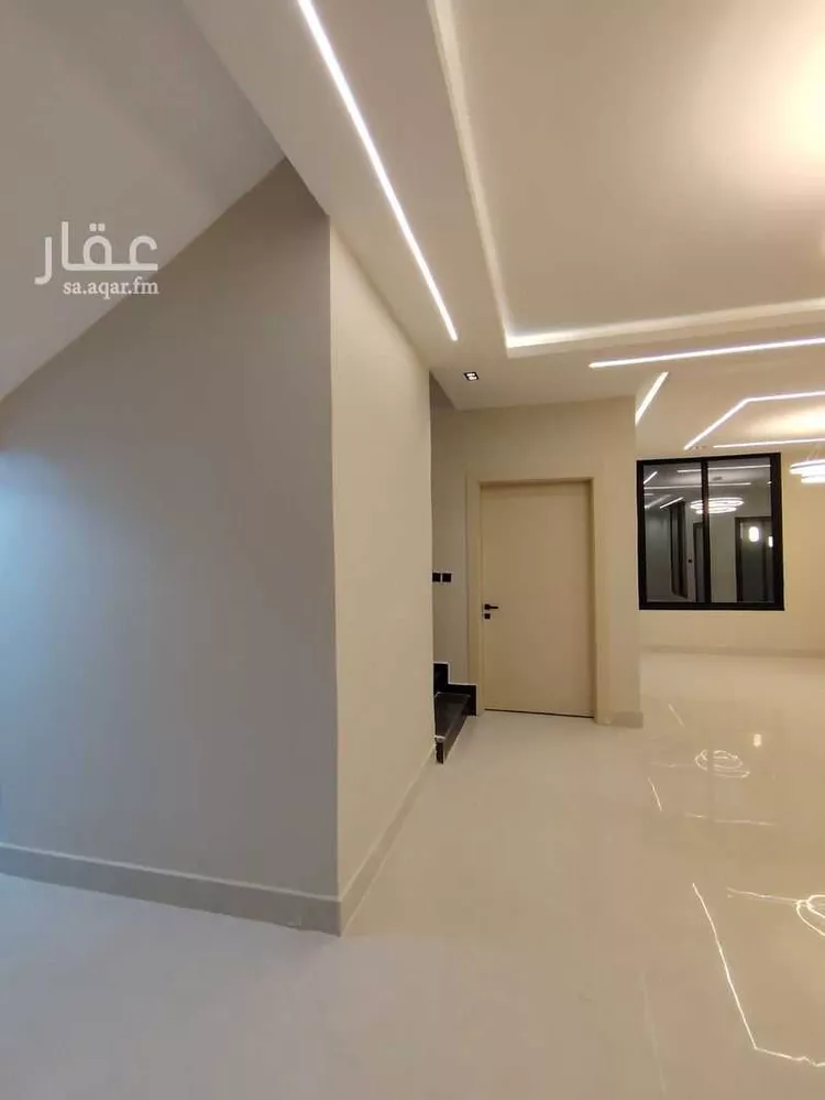 Villa for Sale in Al Khobar Al Amwaj صورة 3
