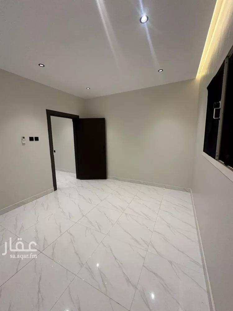 شقة للإيجار في شارع عبدالله الأسدي, حي مغرزات, مدينة الرياض, منطقة الرياض صورة 4
