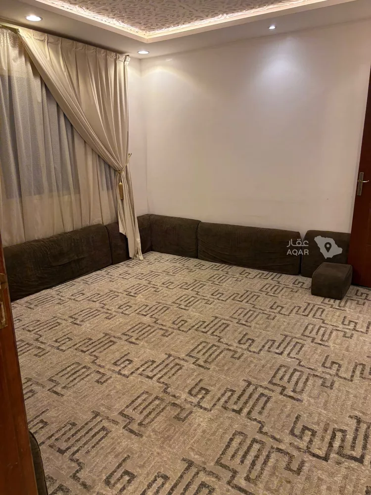 Villa for Rent in Riyadh Tuwaiq 12