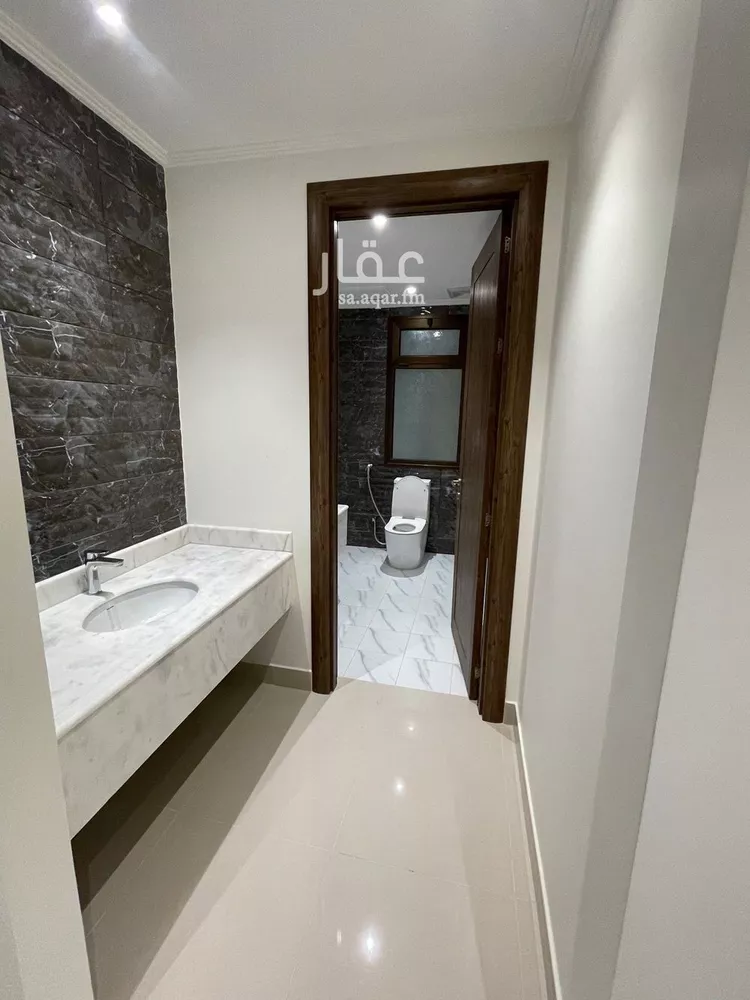 شقة للبيع في شارع ابن الشهاب, حي البندرية, مدينة الخبر, المنطقة الشرقية صورة 2