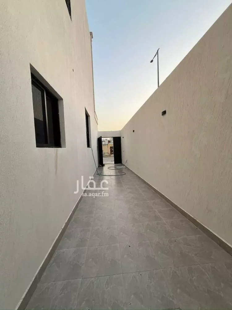 فيلا للإيجار في شارع ابي العلاء الواسطي, حي الرمال, مدينة الرياض, منطقة الرياض صورة 4