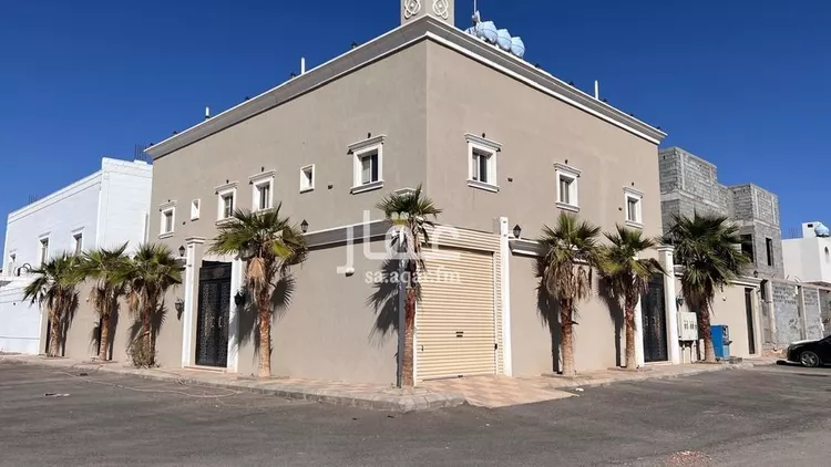 Building for Sale in Medina King Fahd