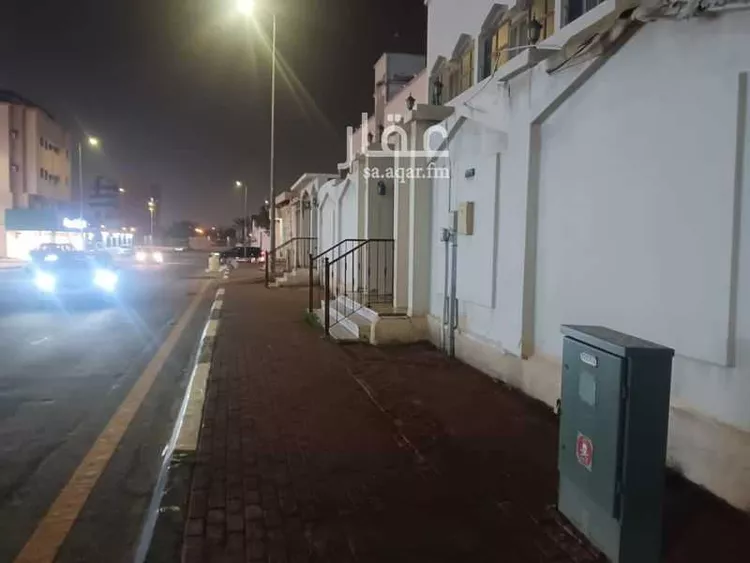 Building for Sale in Al Hofuf Al Khalidiyah صورة 3