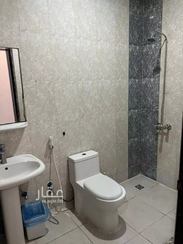 شقة للإيجار في شارع طريق الملك فيصل الفرعي, حي السويس 1, مدينة جازان, منطقة جازان 6