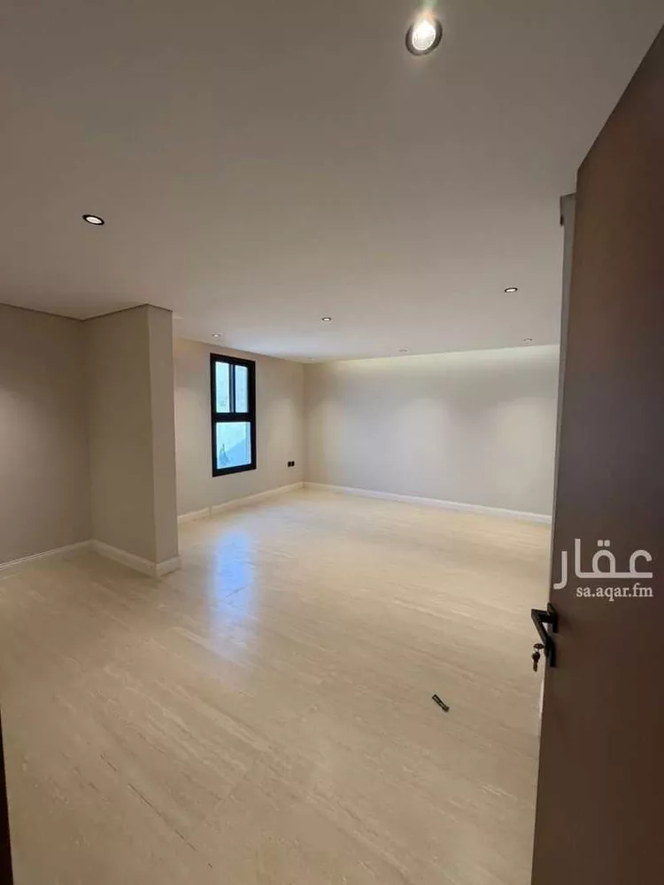Building for Rent in Riyadh Al Aqiq