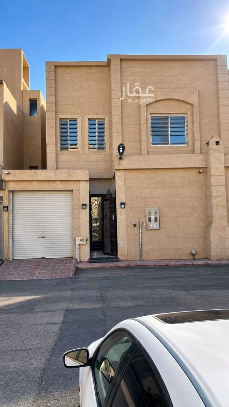 Villa for Rent in Riyadh Al Janadriyah