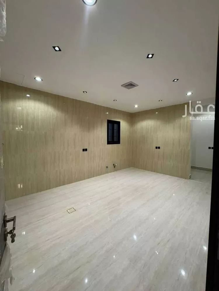 فيلا للبيع في شارع خريص, حي النظيم, مدينة الرياض, منطقة الرياض 9