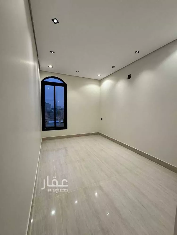 فيلا للبيع في شارع خريص, حي النظيم, مدينة الرياض, منطقة الرياض 22