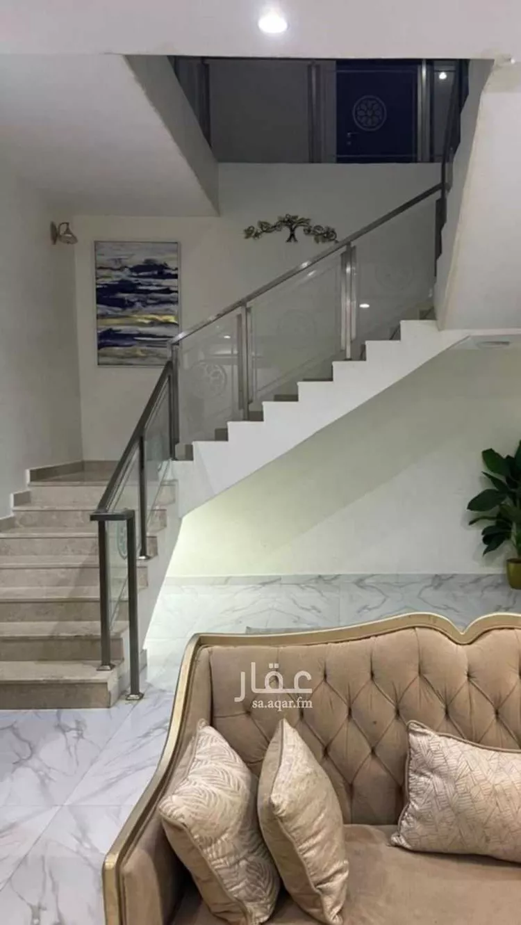فيلا للبيع في شارع حسن سعيد المخرج, حي المعيزيلة, مدينة الرياض, منطقة الرياض صورة 4