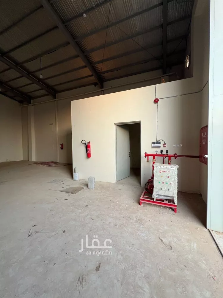 ورشة للإيجار في شارع العام, حي وهطان, مدينة بريدة, منطقة القصيم صورة 2