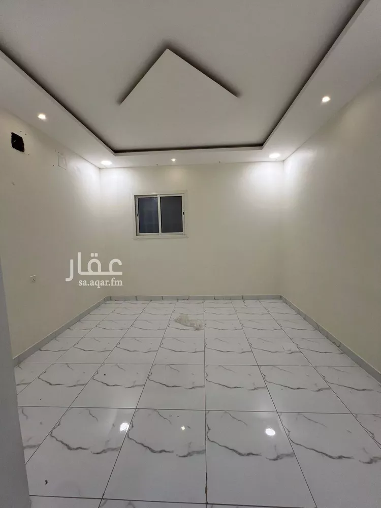 فيلا للإيجار في شارع العام, حي الرفيعة, مدينة بريدة, منطقة القصيم صورة 4