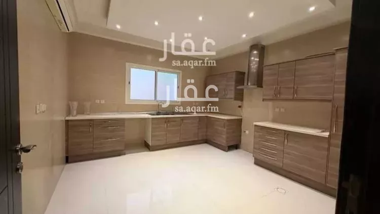 Villa for Sale in Riyadh Al Yasmin 10