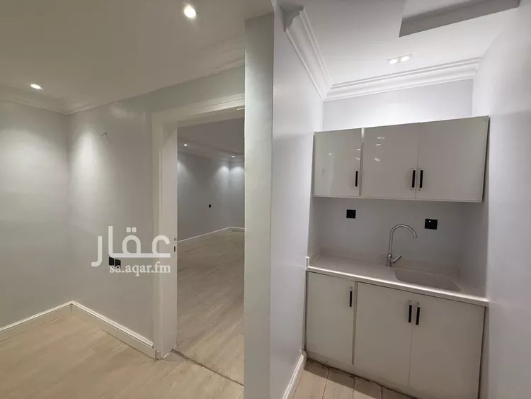 شقة للإيجار في شارع أرجوان, حي الملقا, مدينة الرياض, منطقة الرياض صورة 3