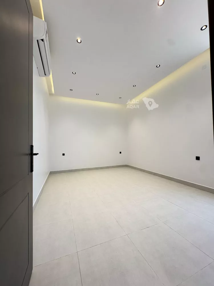 Villa for Rent in Riyadh Al Mahdiyah 13