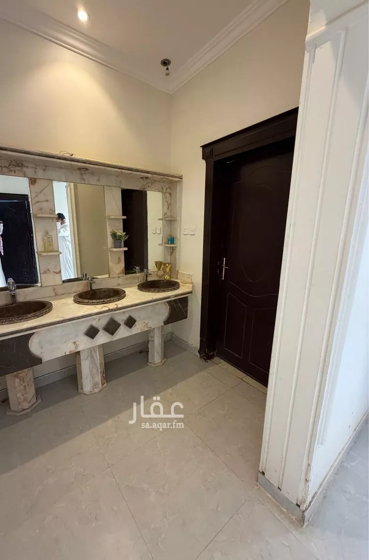 فيلا للبيع في شارع ابن الطاهري, حي الرمال, مدينة الرياض, منطقة الرياض صورة 4