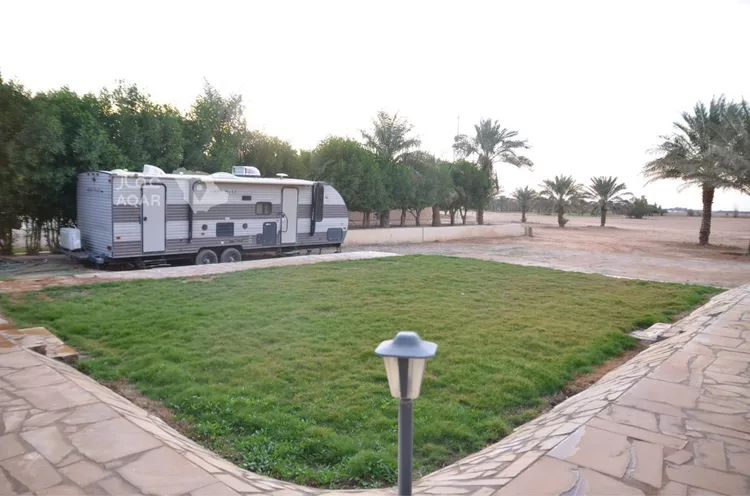 مزرعة للبيع في شارع الملك فهد باتجاه جنوب , حي مزارع العبله, مدينة مزارع العبله, منطقة الرياض 10