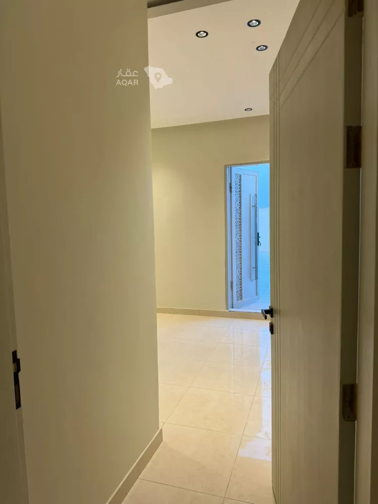 شقة للإيجار في شارع سويد بن النعمان, حي العزيزية, مدينة الرياض, منطقة الرياض 4
