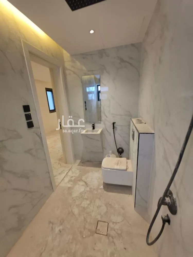 فيلا للبيع في شارع أبي الفضل الطوسي, حي العارض, مدينة الرياض, منطقة الرياض صورة 3