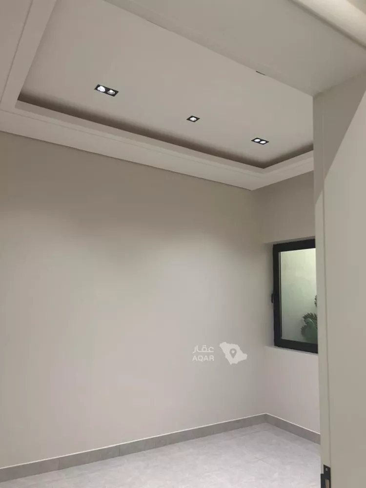 Floor for Rent in Riyadh Al Mahdiyah 7