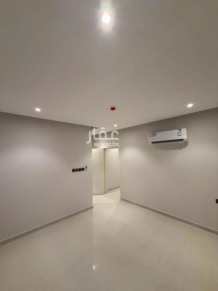 عمارة للإيجار في شارع السيل الكبير, حي المهدية, مدينة الرياض, منطقة الرياض 8
