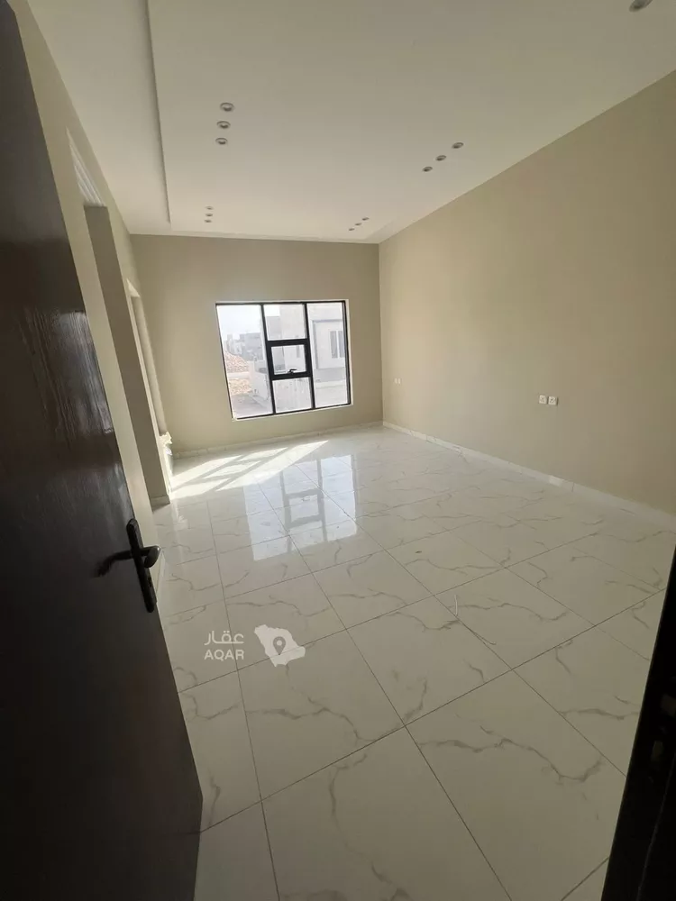 Floor for Rent in Riyadh Al Mahdiyah