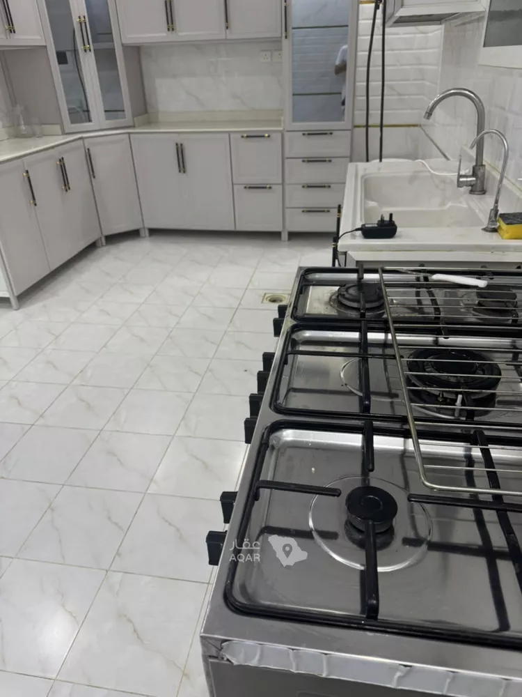 Apartment for Rent in Riyadh Al Qadisiyah 9