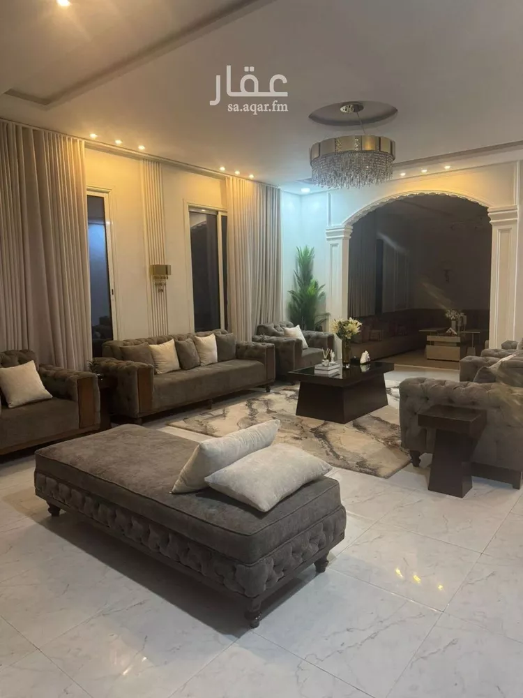 فيلا للبيع في شارع جان السليماني, حي عكاظ, مدينة الرياض, منطقة الرياض 1 صورة
