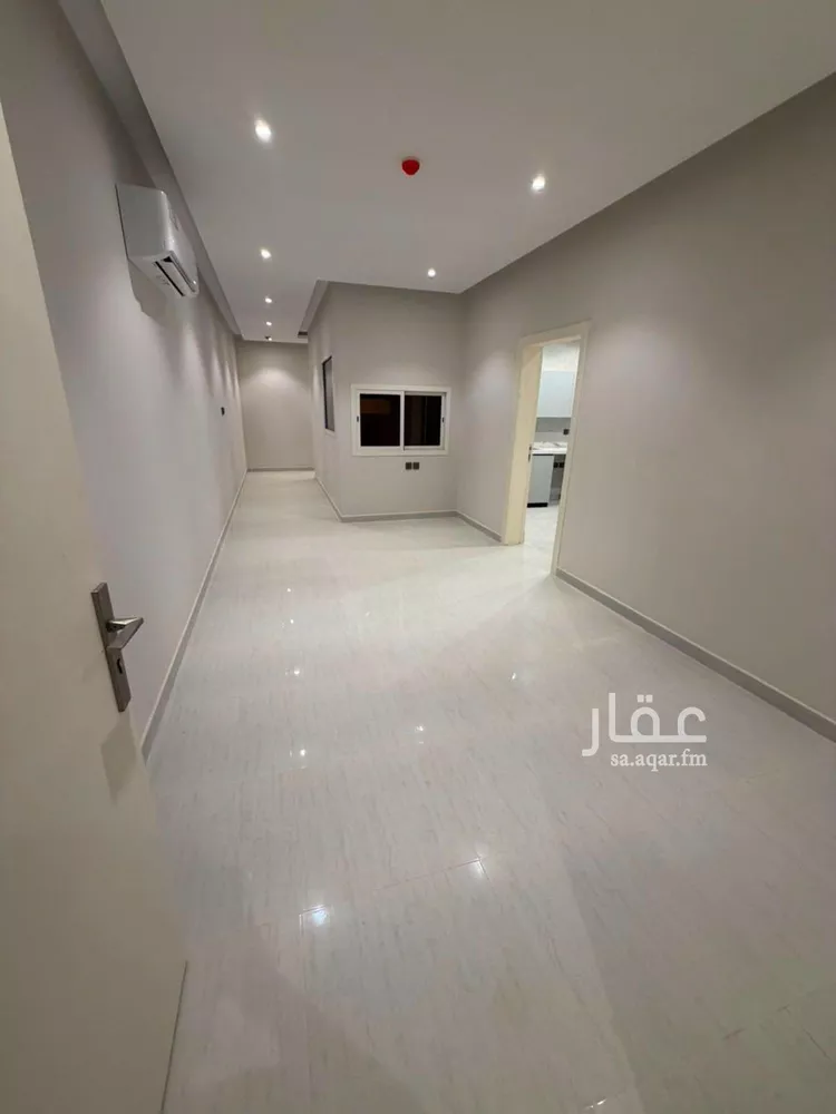 Building for Rent in Riyadh Al Mahdiyah صورة 5