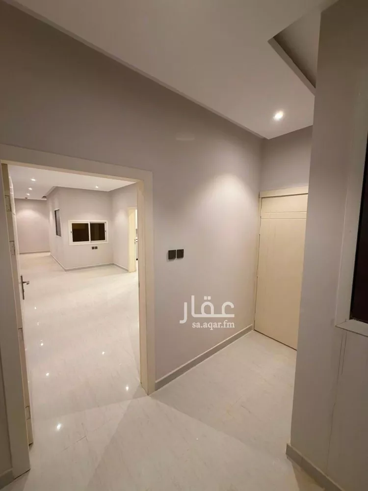 عمارة للإيجار في شارع السيل الكبير, حي المهدية, مدينة الرياض, منطقة الرياض 21