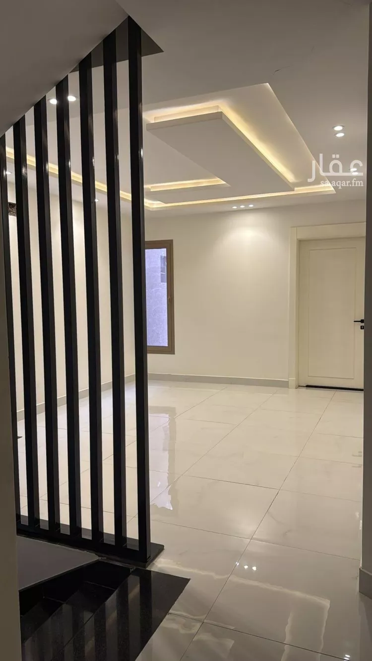 فيلا للبيع في شارع زهير بن العلاء العبسي, حي العارض, مدينة الرياض, منطقة الرياض صورة 3