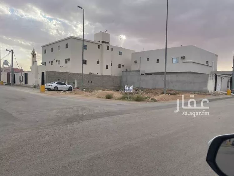 Land for Sale in Al Muzahimiyah Al GhatGhat