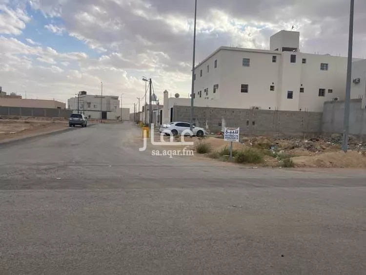 Land for Sale in Al Muzahimiyah Al GhatGhat صورة 3