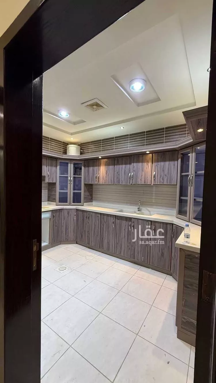 دور للبيع في شارع المطرز, حي الحمراء, مدينة الرياض, منطقة الرياض صورة 4