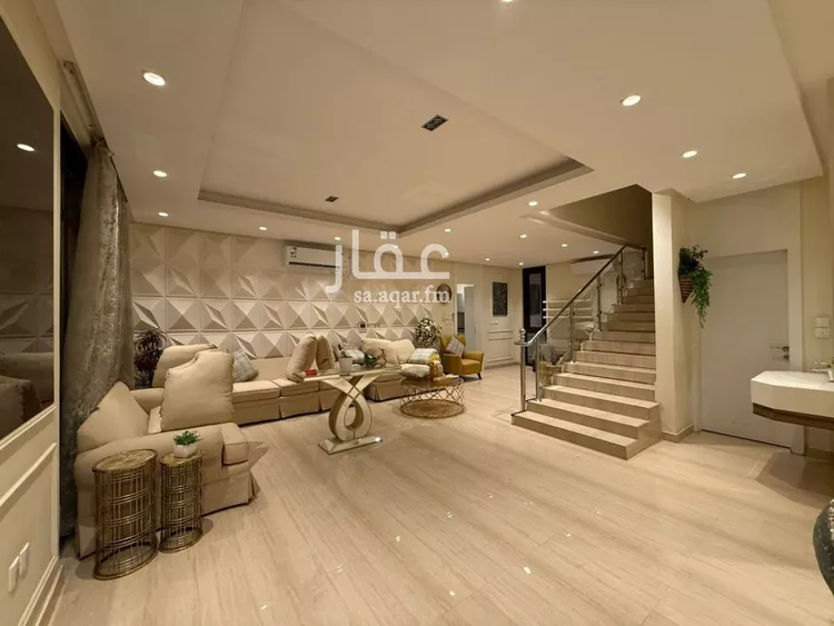 فيلا للبيع في شارع أحمد بن علي قدسي, حي العارض, مدينة الرياض, منطقة الرياض صورة 5