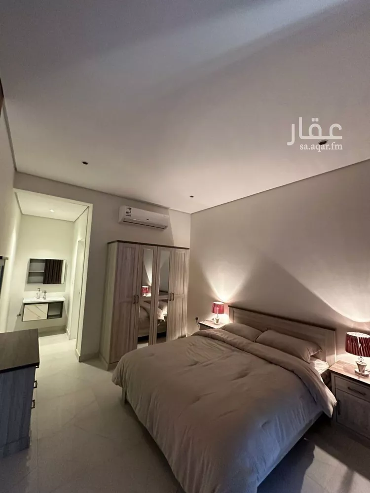 فيلا للبيع في شارع مسلم بن عبيدالله, حي العارض, مدينة الرياض, منطقة الرياض 8
