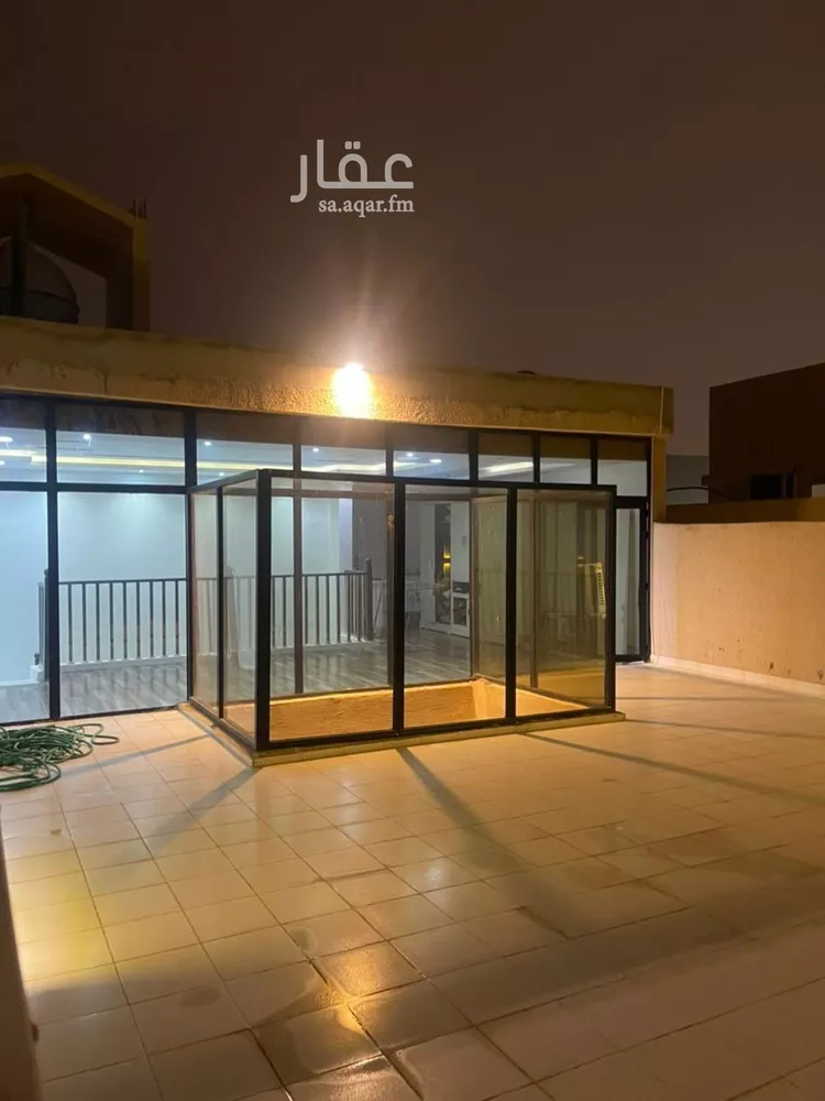 فيلا للإيجار في شارع سكاكا, حي ظهرة لبن, مدينة الرياض, منطقة الرياض