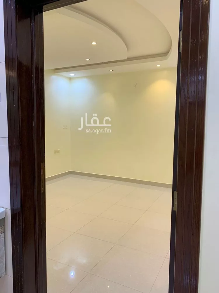 شقة للإيجار في شارع عائش بن الصامت بن دريد, حي العوالي, مدينة الرياض, منطقة الرياض صورة 3