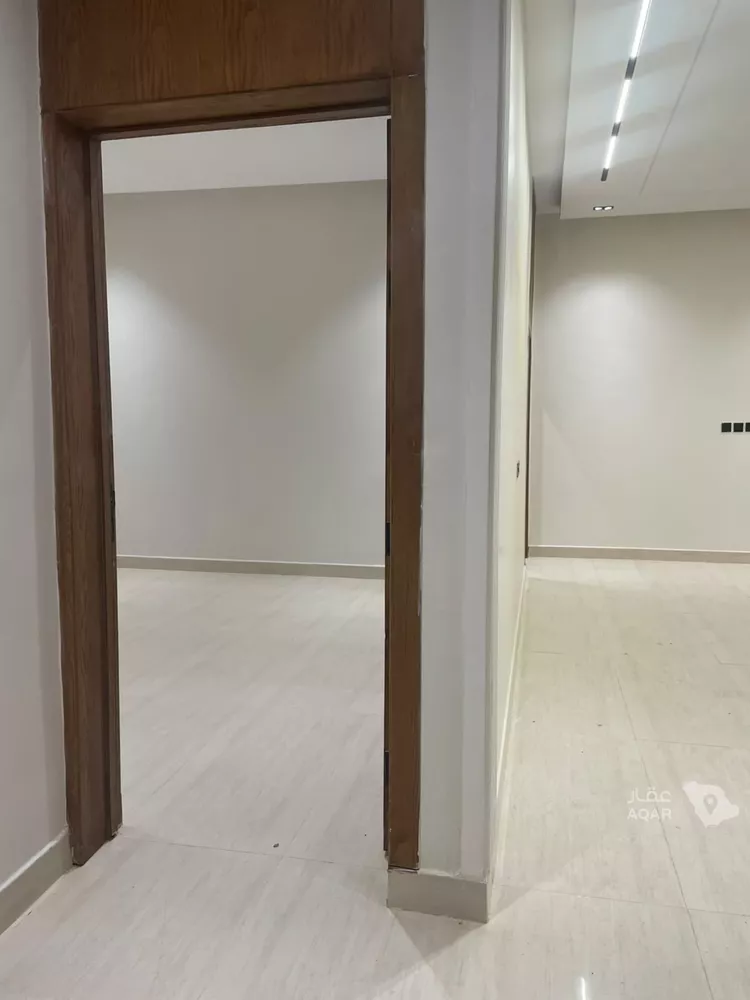 Floor for Rent in Riyadh Okaz