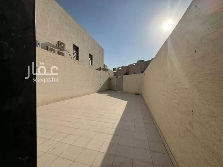 Floor for Sale in Riyadh Badr