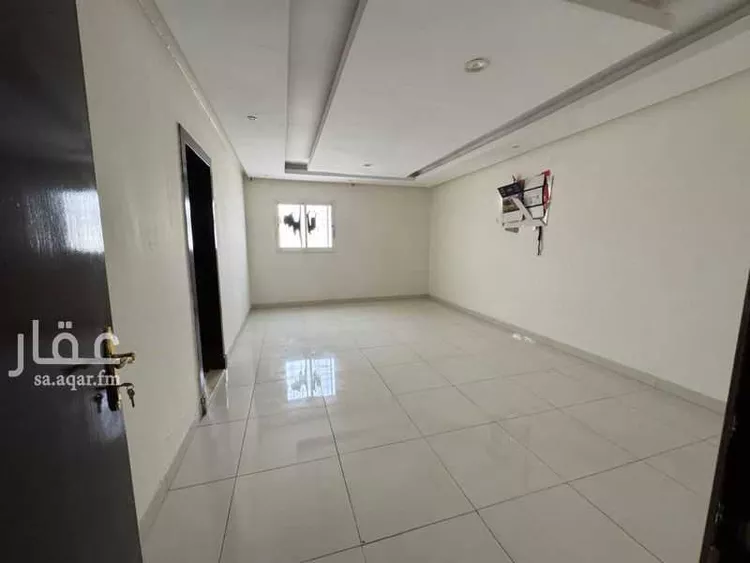 شقة للبيع في شارع وادي الخضارم, حي بدر, مدينة الرياض, منطقة الرياض 7