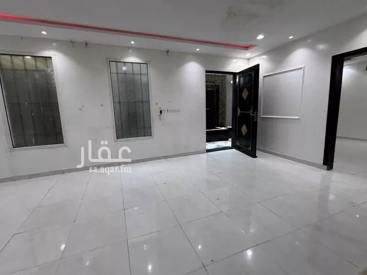 فيلا للبيع في شارع قيس بن ثعلبة, حي طيبة, مدينة الرياض, منطقة الرياض صورة 4