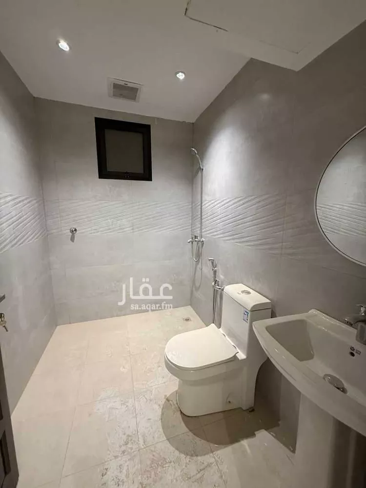 فيلا للإيجار في شارع ابن رشيق, حي الملك فيصل, مدينة الرياض, منطقة الرياض صورة 3