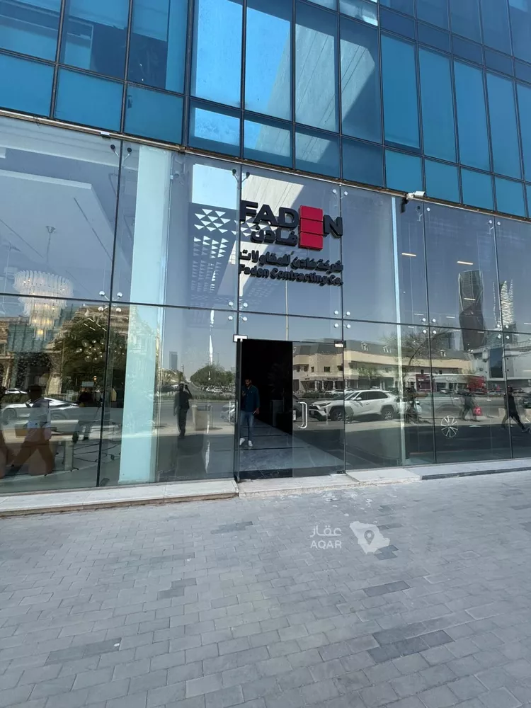 مكتب تجاري للإيجار في شارع التخصصي الفرعي, حي النخيل, مدينة الرياض, منطقة الرياض 8