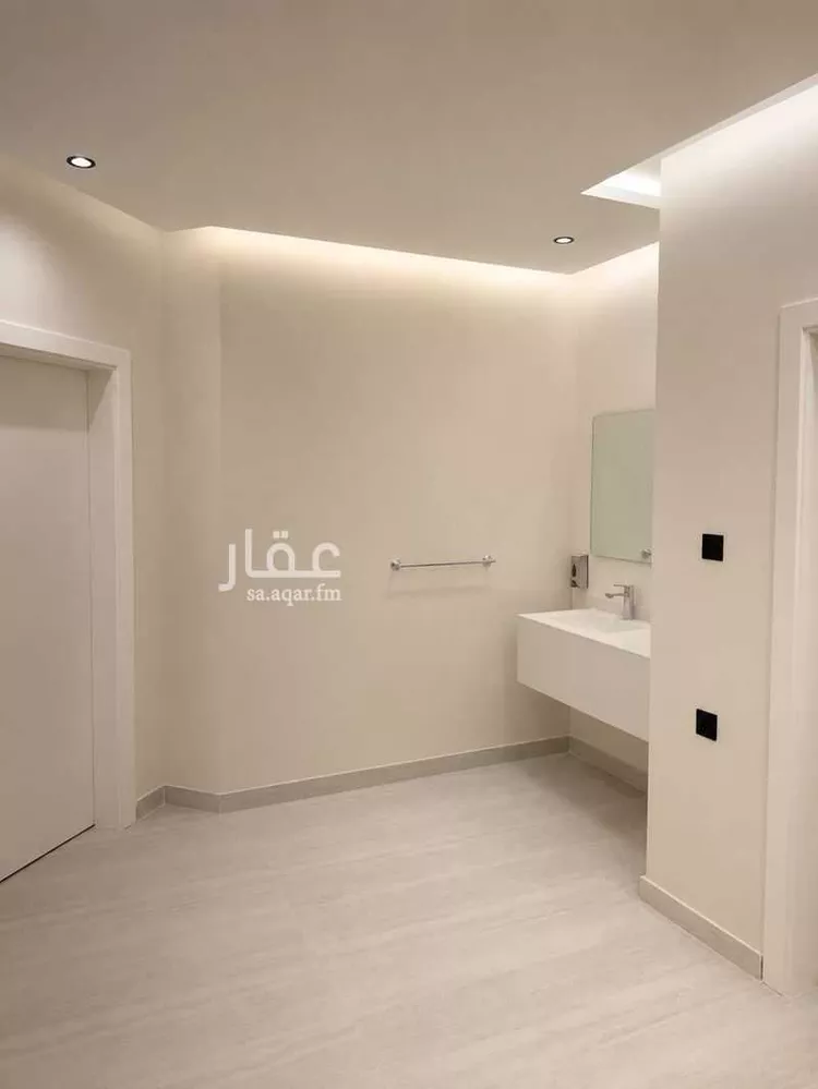 شقة للإيجار في شارع عبدالخالق الهاشمي, حي الروضة, مدينة الرياض, منطقة الرياض