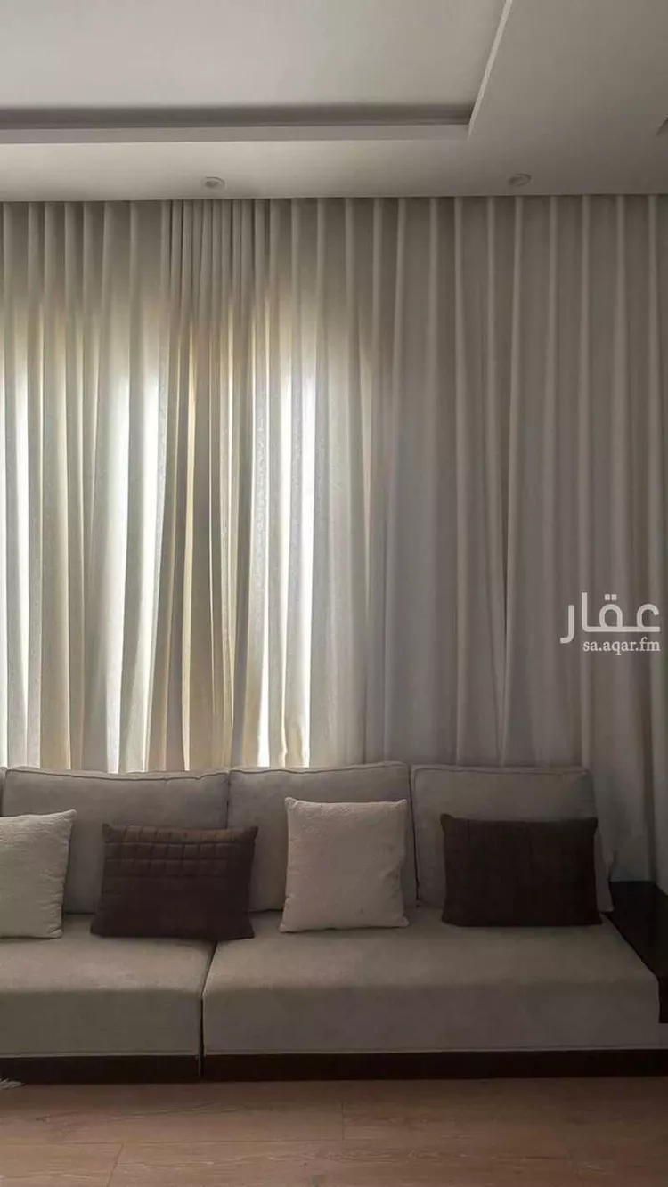 فيلا للبيع في شارع عمر البقاعي, حي المهدية, مدينة الرياض, منطقة الرياض 14