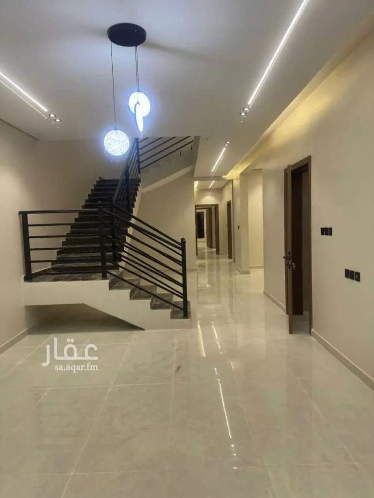 Floor for Sale in Riyadh Dahiat Namar 8