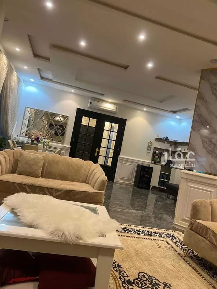 Floor for Sale in Riyadh Tuwaiq 8
