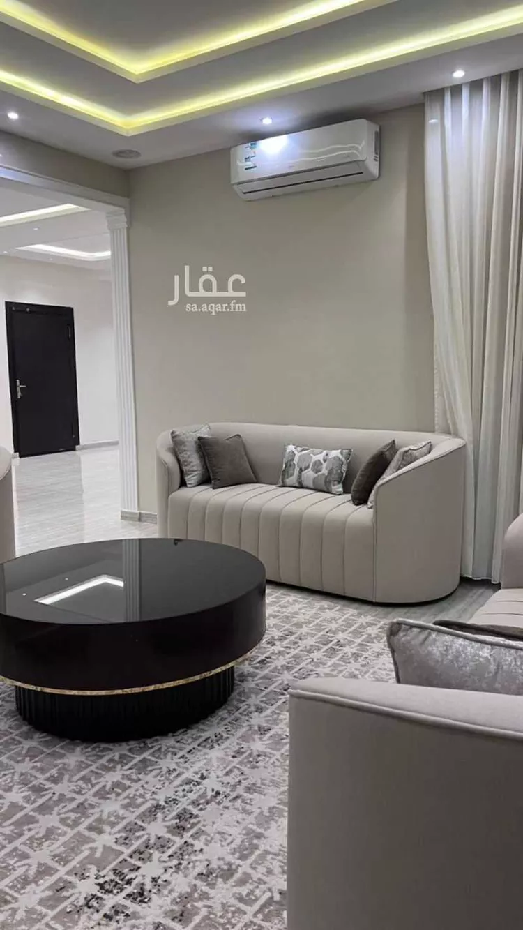 فيلا للبيع في شارع عمر البقاعي, حي المهدية, مدينة الرياض, منطقة الرياض صورة 3