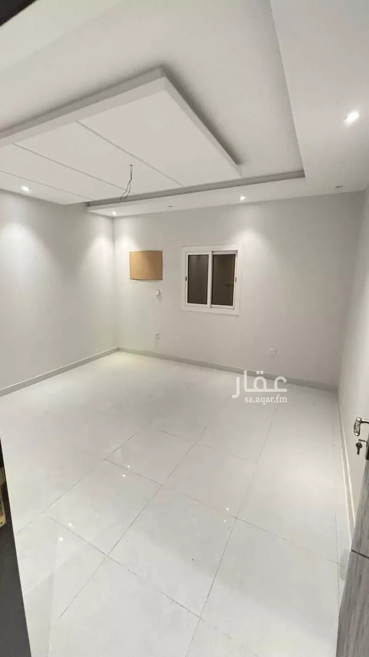 شقة للإيجار في شارع الخضر الطائي ، حي مريخ ، جدة ، جدة