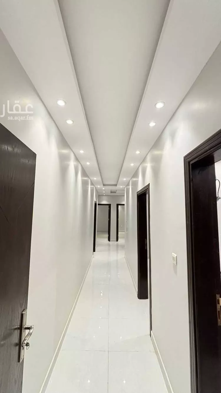 شقة للإيجار في شارع الخضر الطائي ، حي مريخ ، جدة ، جدة صورة 3